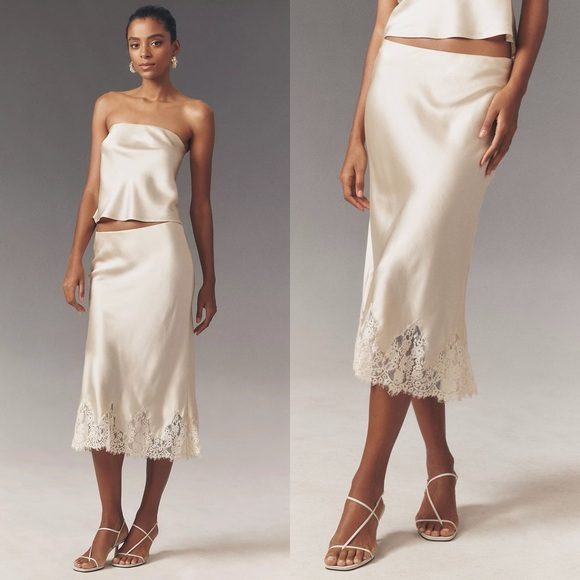 Reformation Dresses & Skirts - REFORMATION Carolina Silk Lace Midi Skirt in Sand L
